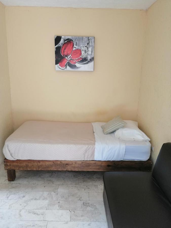 Hostal 307 Пуебла Екстер'єр фото